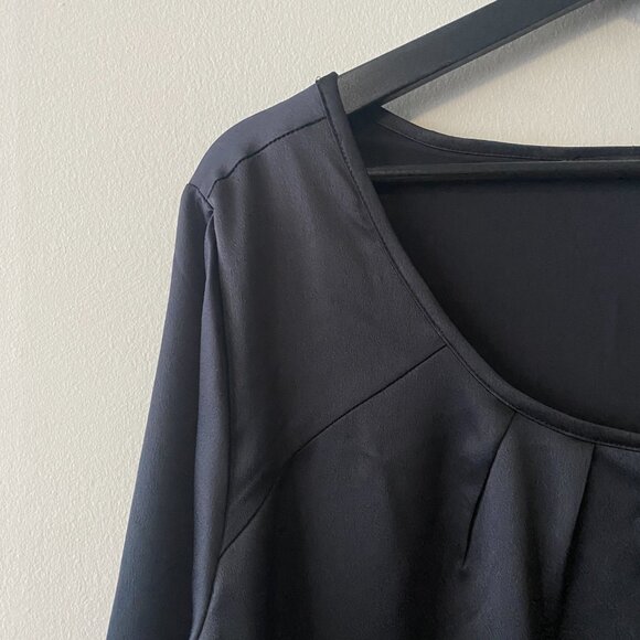 NWT Isaac Mizrah Live! Black Satin Lace Cuffs/Hem Blouse - Picture 6 of 13